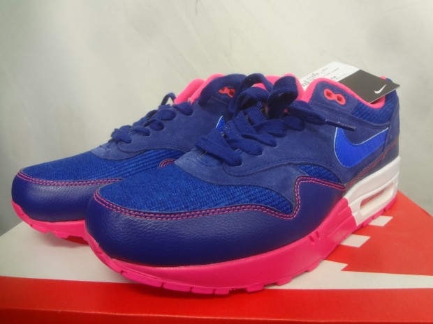 NIKE ナイキWMNS AIR MAX 1 319986-403