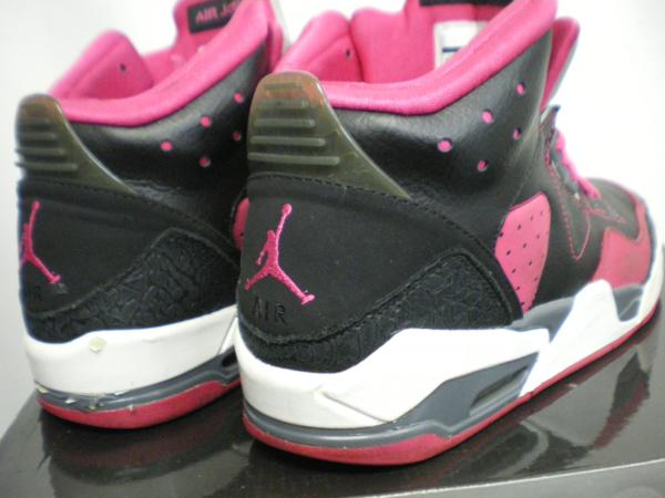 ナイキ　NIKE JORDAN RARE AIR GS 407575 002 (2)