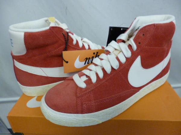 ナイキ　NIKE WMNS BLAZER MID SUEDE VNTG 518171 608