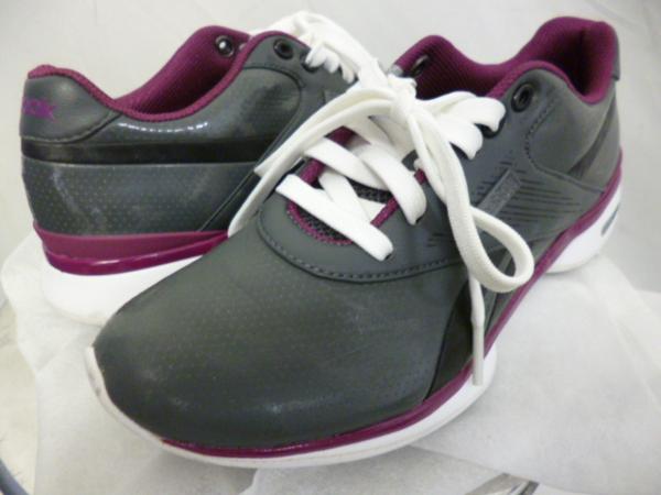 Reebok リーボック EASYTONEスニーカー