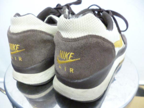 ナイキNIKE スニーカー (2)