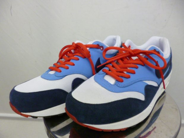 ナイキNIKE AIR MAX 1 ESSENTIAL　スニーカー　537383-119