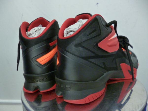 NIKE ZOOM SOLDIER VIII ナイキ ズーム ソルジャー 653641-016 (2)