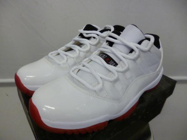 ナイキ　NIKE 　AIR JORDAN 11 528895 101 (2)