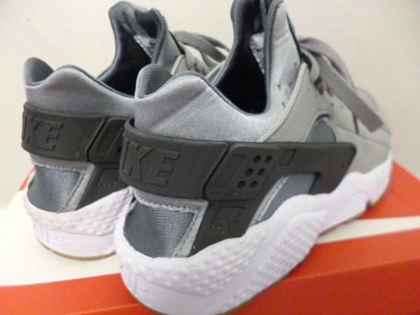 %e3%83%8a%e3%82%a4%e3%82%ad-nike-air-huarache-318429-022-2