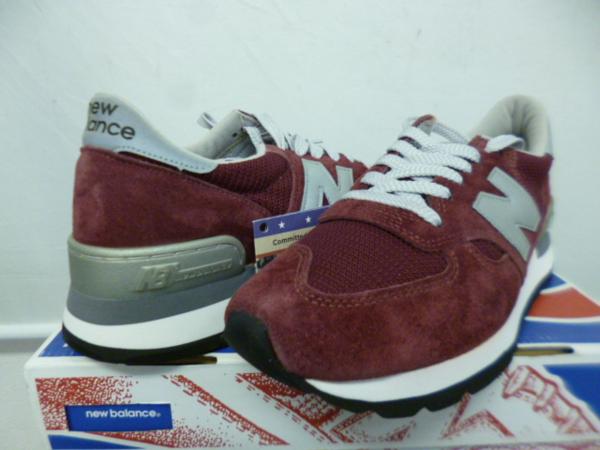 ニューバランス NEW BALANCE