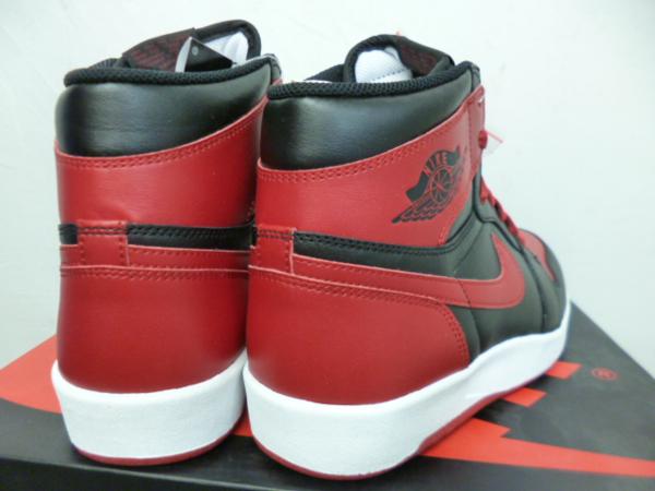 %e3%83%8a%e3%82%a4%e3%82%ad-nike-air-jordan-1-retro-high-the-return-768861-001-2