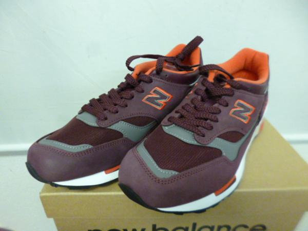 ニューバランス NEW BALANCE