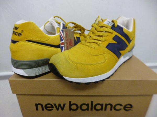 ニューバランス NEW BALANCE