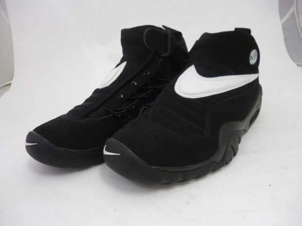 ナイキ NIKE AIR SHAKE NDESTRUKT エアシェイク インデストラクト 880869-001