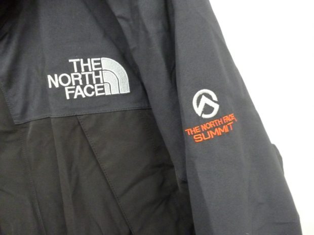 THE NORTH FACE マウンテンパーカー　サミットシリーズ