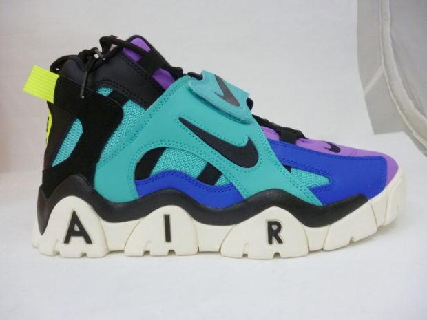 atmos x NIKE AIR BARRAGE MID POP THE STREET アトモス×ナイキ エアバラージミッド CU1928