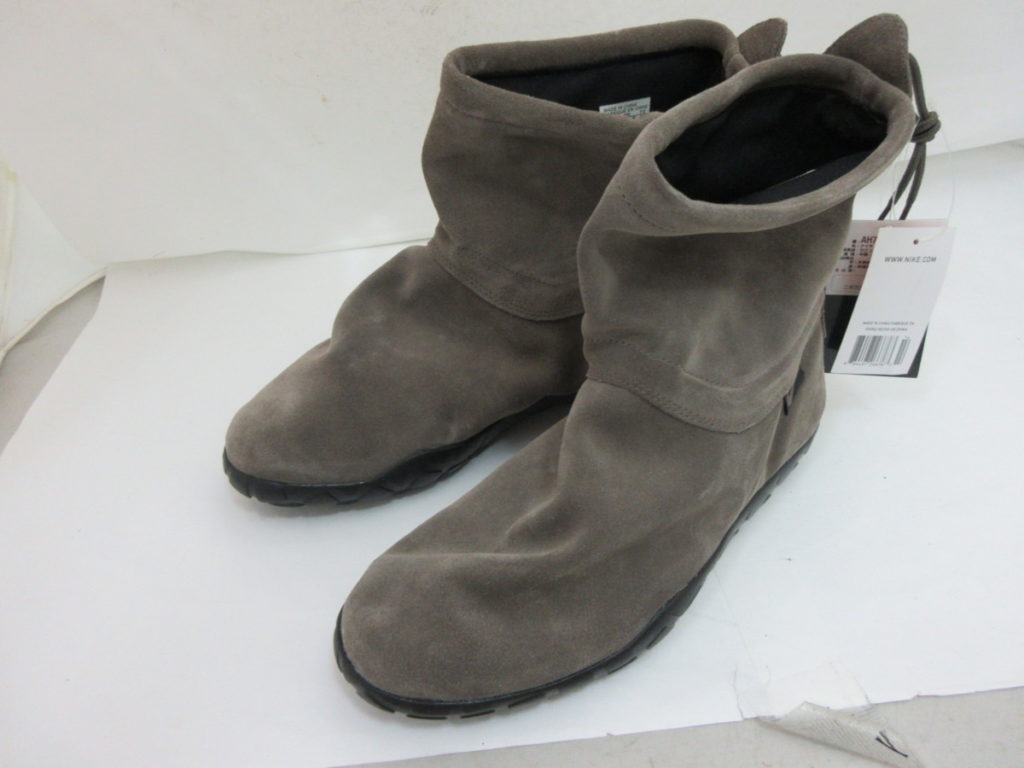 nike air chukka moc ultra