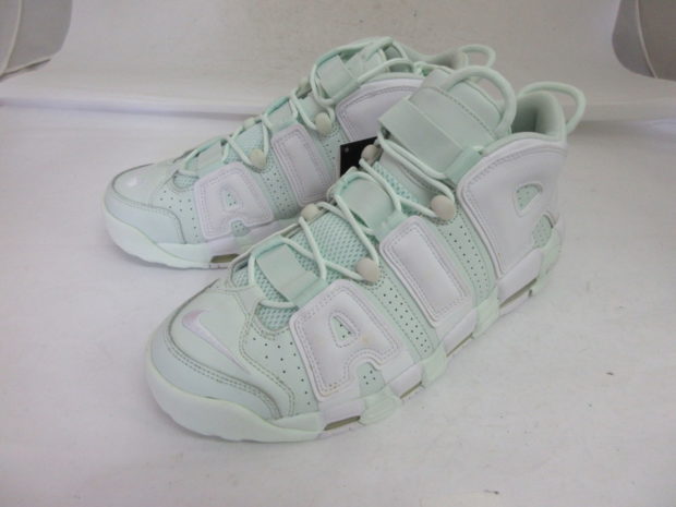 ナイキ W NIKE AIR MORE UPTEMPO エア モアアップテンポ 917593-300スニーカー買取しました | アルファ