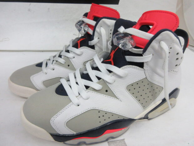 ナイキ NIKE AIR JORDAN 6 RETROティンカー 384664-104 