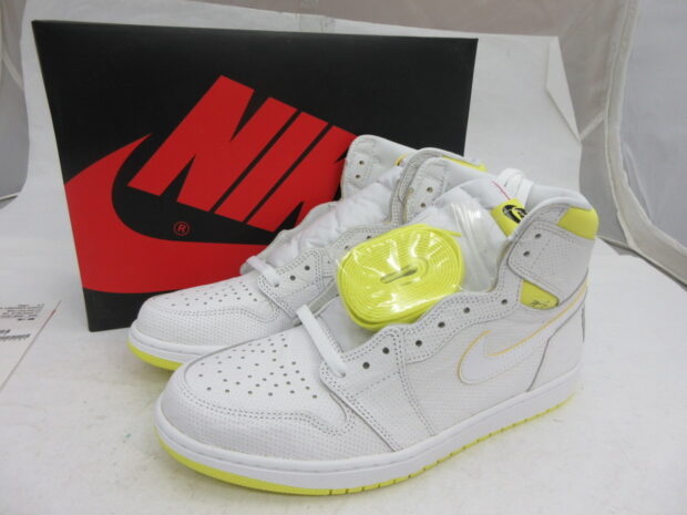 ナイキ　NIKE AIR JORDAN 1 RETRO HIGH OG FIRST CLASS FLIGHT 555088-170