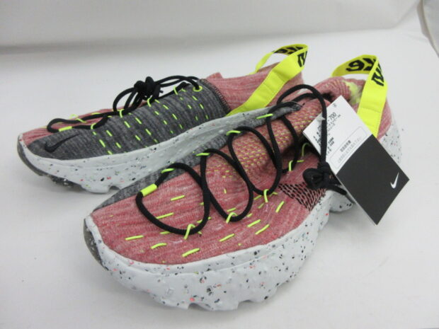 ナイキ　NIKE SPACE HIPPIE 04 CZ6398-700