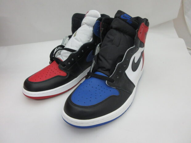 ナイキ NIKE AIR JORDAN 1 RETRO HIGH OG TOP3 エアジョーダン1 レトロ トップ3 555088-026