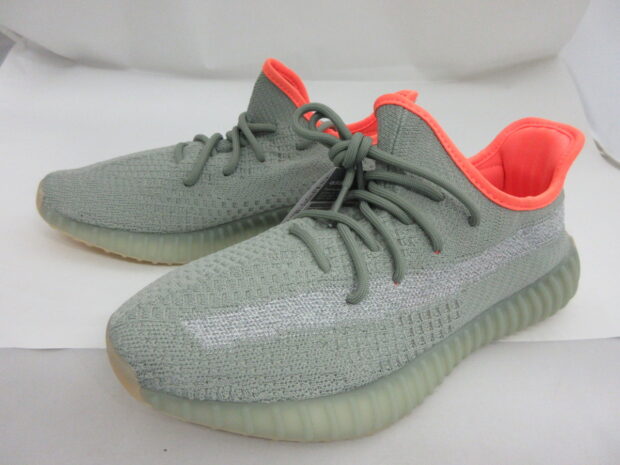 アディダス 　adidas YEEZY BOOST 350 V2 DESERT SAGE FX9035 スニーカー