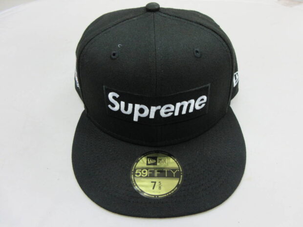 シュプリーム Supreme 21AW No Comp Box Logo New Era キャップ