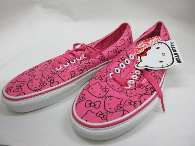 バンズ VANS Authentic Hello Kitty VN-ONJVL8T スニーカー