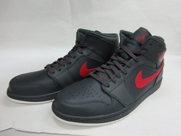 ナイキ　NIKE AIR JORDAN 1 MID 554724-045 スニーカー