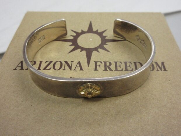 ARIZONA FREEDOM アリゾナフリーダム 12㎜ 台付き太陽神 プレーンブレスレット