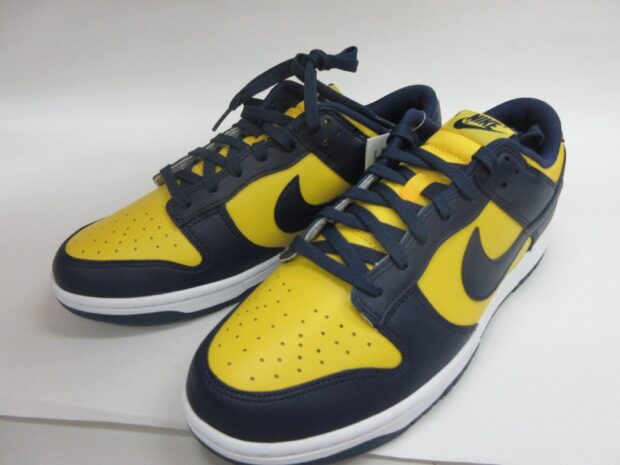 ナイキ NIKE DUNK LOW RETRO MICHIGAN ダンク ミシガン DD1391-700 スニーカー買取しました