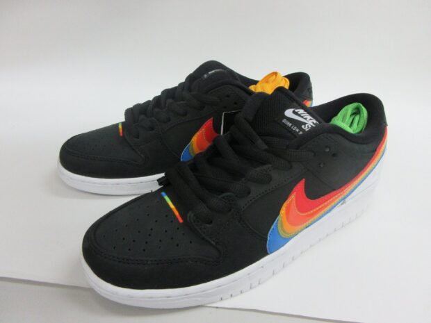 ナイキ　NIKE SB POLAROID DUNK LOW PRO QS DH7722-001　スニーカー