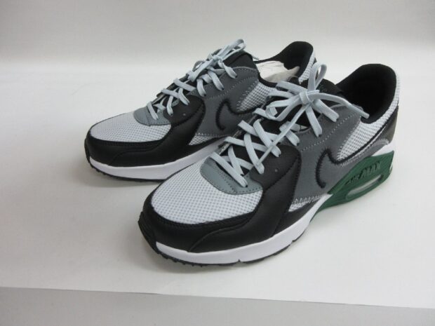 ナイキ　NIKE AIR MAX EXCEE CD4165-018 スニーカー