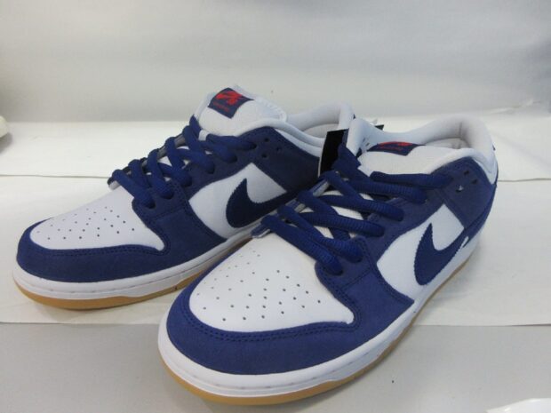 ナイキ　NIKE SB DUNK LOW LOS ANGELES DODGERSDEEP ROYAL BLUE　DO9395-400 スニーカー