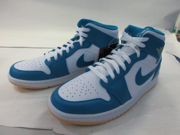 ナイキ　NIKE AIR JORDAN 1 MID DQ8426 400 スニーカー