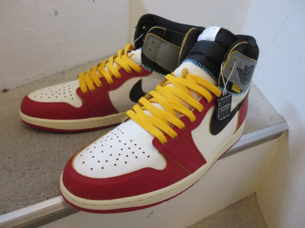 ナイキ NIKE UNION AIR JORDAN 1 RETRO HIGH OG CHICAGO SHADOW HV8563-600 スニーカー