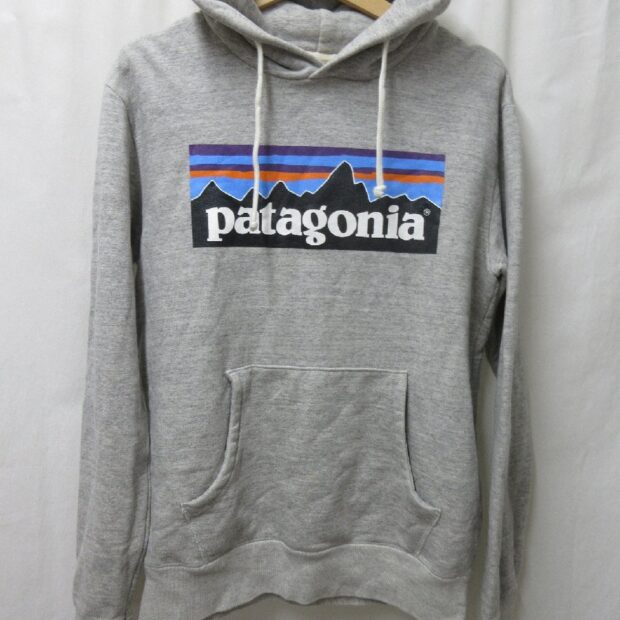 パタゴニア　patagonia パーカー買取しましたのイメージ