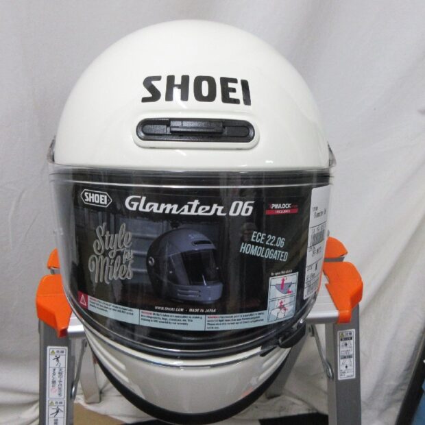 ショウエイ SHOEI グラムスター Glamster 06 OFF WHITE フルフェイス ヘルメット買取しましたのイメージ