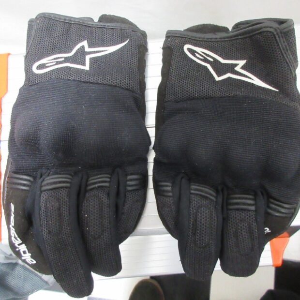 alpinestars アルパインスターズ ライディンググローブ買取しました。のイメージ