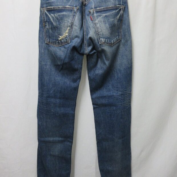 Levi’s リーバイス 55501 501XX J09A デニムパンツ買取しました。のイメージ