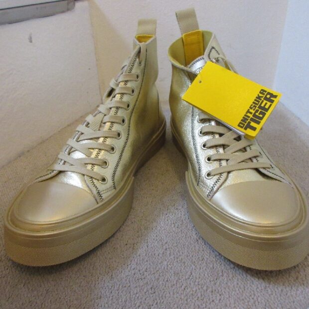 Onitsuka Tiger オニツカタイガー Ok Basketball A75 MT ハイカットスニーカー 1183C341-200スニーカー買取しました。のイメージ