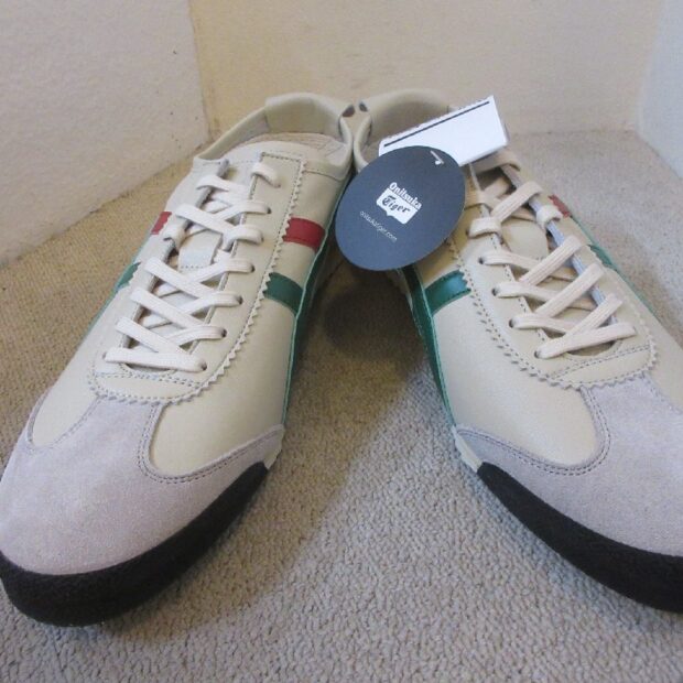 Onitsuka Tiger オニツカタイガー NIPPON MADE MEXICO 66 DELUXE 日本製 メキシコ デラックス買取しました。のイメージ