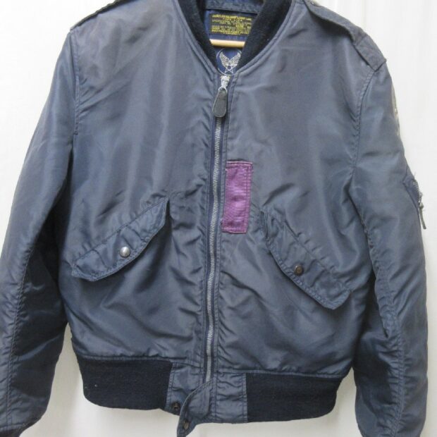 バズリクソンズ　Buzzricsons TYPE L-2A M13465 M13466 フライトジャケット買取しましたのイメージ