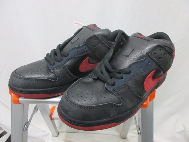 ナイキ NIKE 　SB DUNK LOW PRO ブラックデビル 304292-06 スニーカー