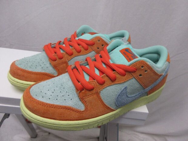 ナイキ NIKE SB DUNK LOW ORANGE AND EMERALD RISE DV5429-800 スニーカー