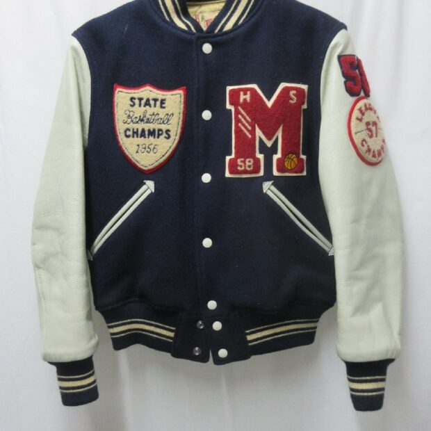 旧リアルマッコイズ McCOY SPORTSWEAR MAYWOOD WILDCATS ワイルドキャッツ スタジャン買取しました。のイメージ